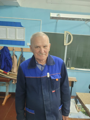 Мускатиньев Юрий Николаевич Мускатиньев Юрий Николаевич